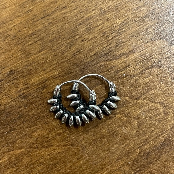 Sterling silver hoop earrings - Picture 1 of 2